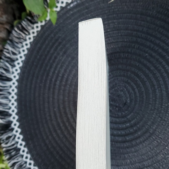 ✨️ What Girls Need - Picture 4 of 7